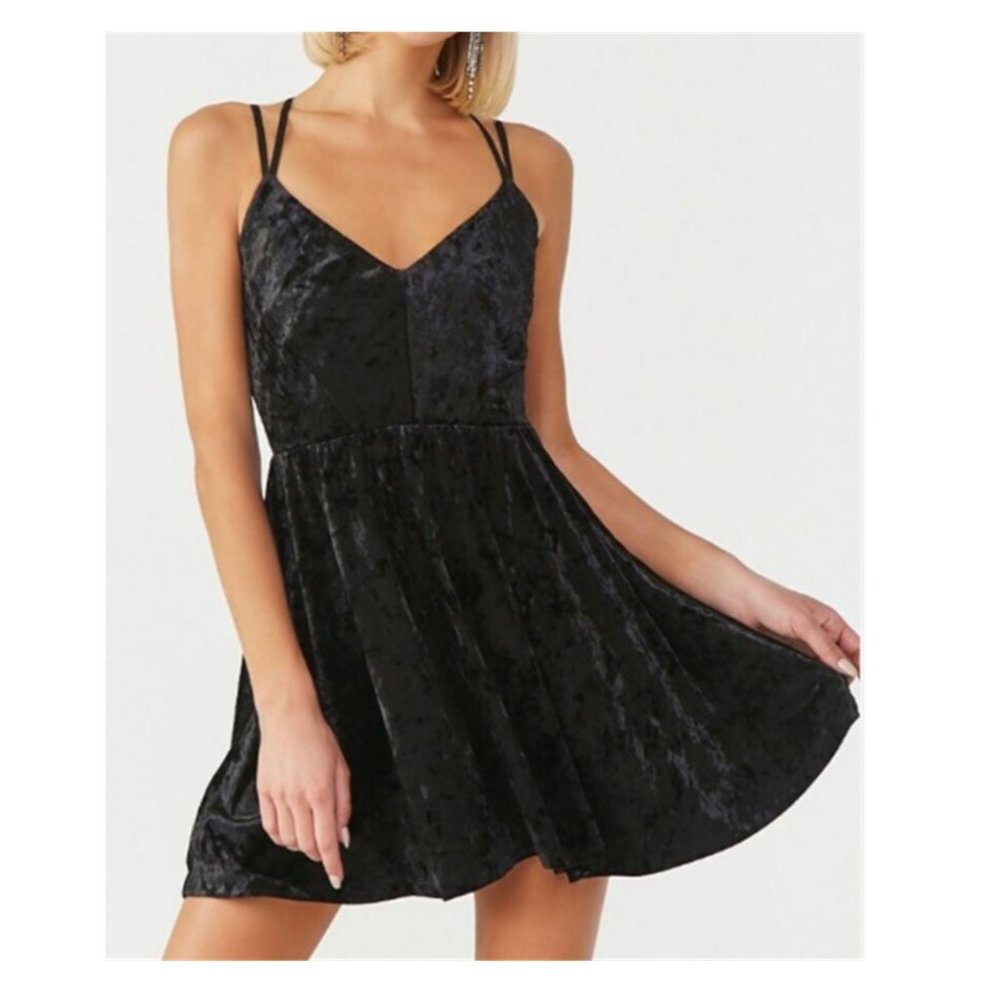 Forever 21 Crushed Velvet Fit & Flare Mini Black Dress NEVER WORN
